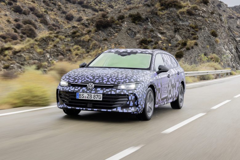 Volkswagen começa a mostra novo Passat