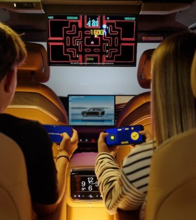Zeekr leva videojogos para o ecrã central dos seus automóveis com a AirConsole